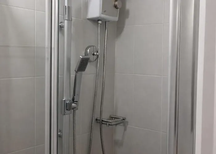 1 Bedroom Makati Jazz Wifi Netflix Pool Balcony Aparthotel