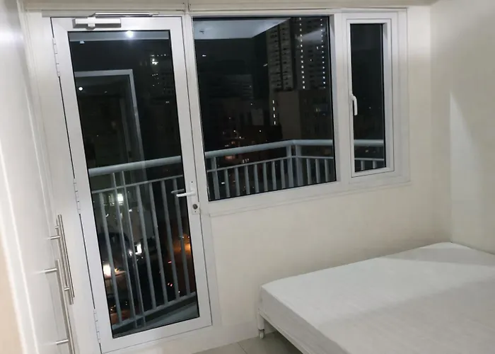 1 Bedroom Makati Jazz Wifi Netflix Pool Balcony Aparthotel 4*